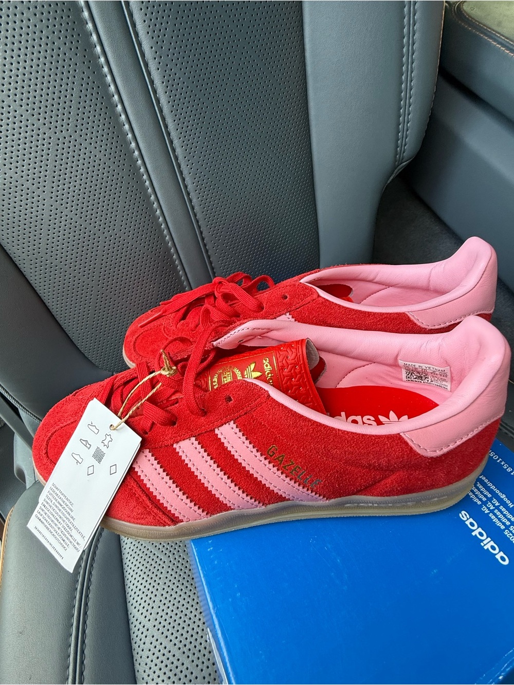 adidas Women's Red & Pink Gazelle Suede Sneakers size 7.5